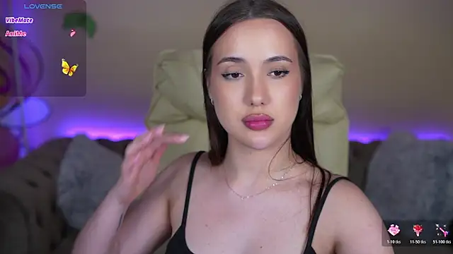 OliviaMoore_ live