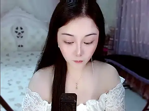 Amy-cnbaby live