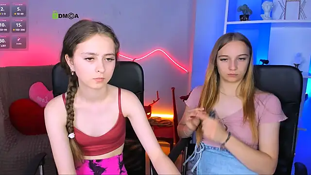 rebecca_smile live