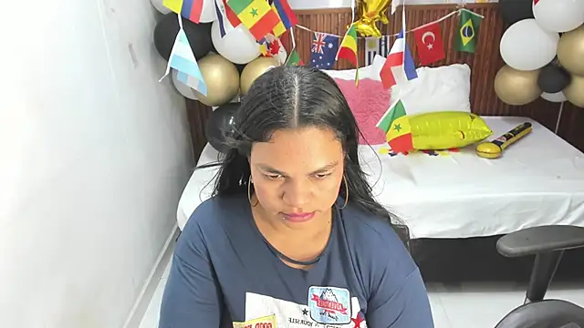 Cloe_35 live