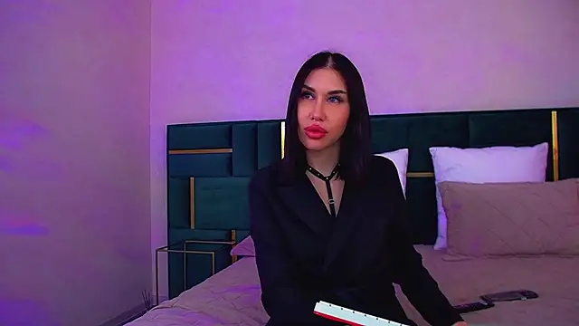 KaylaMous live