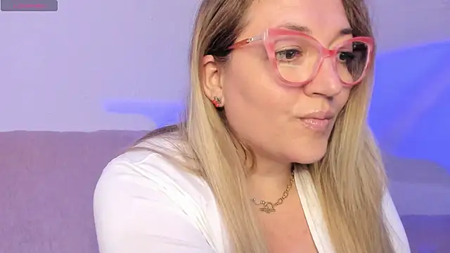 Naty_Mature_ live
