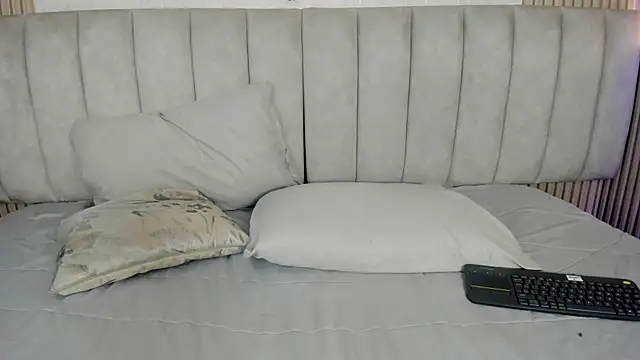 julimonroe_ live