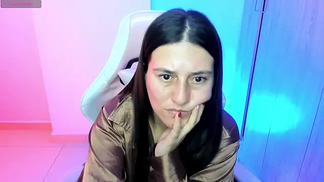 Saskyaa live