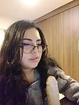 Roxxy_Sade live