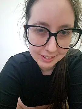 Sarah459 live