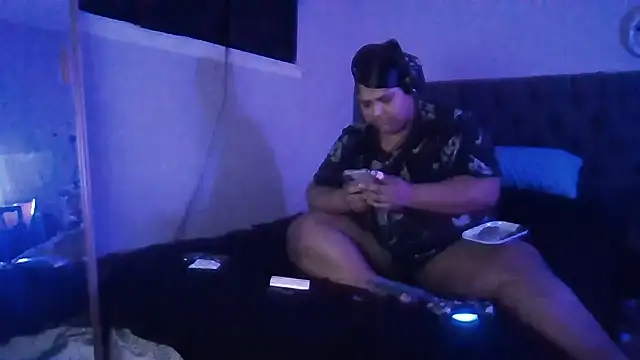 1n0nlythroat live