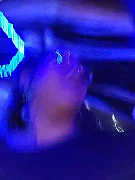 Yelly live