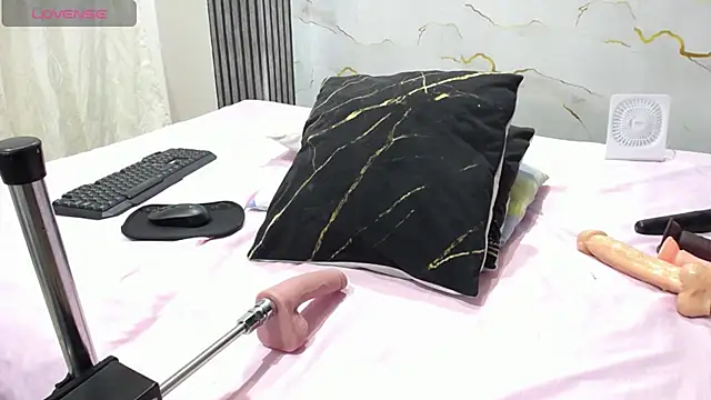 Liaa_cams live