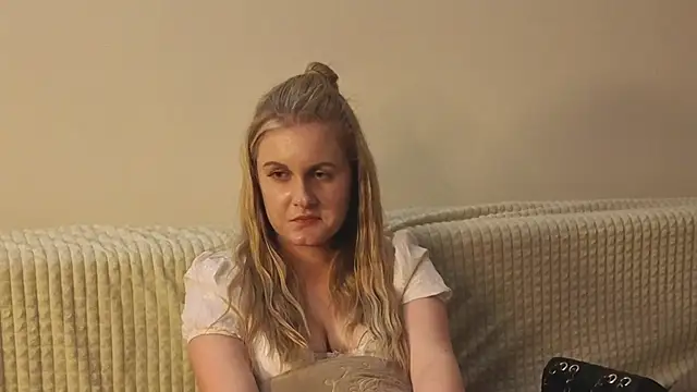 CaroleeIlle live