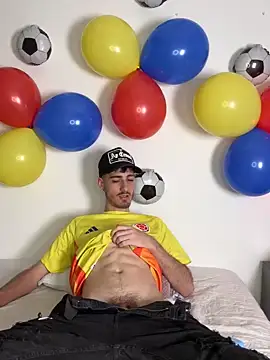 Liam_Crown live