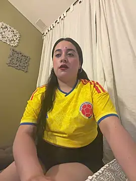 MiaSanchez_Pink live