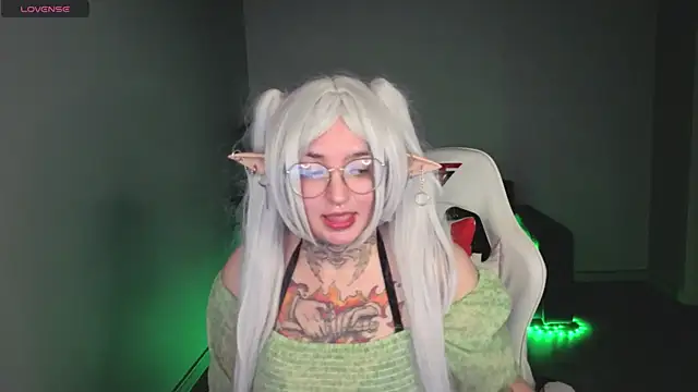 Eva_Witcher live