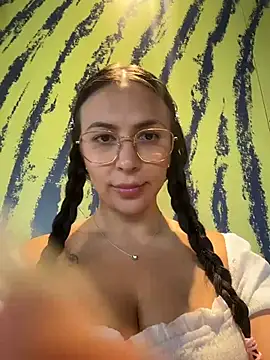 Bunny_Lush live
