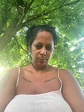 wildfarmbabe live