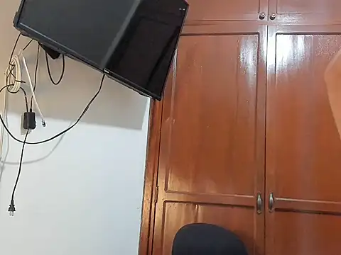 melodyi__ live