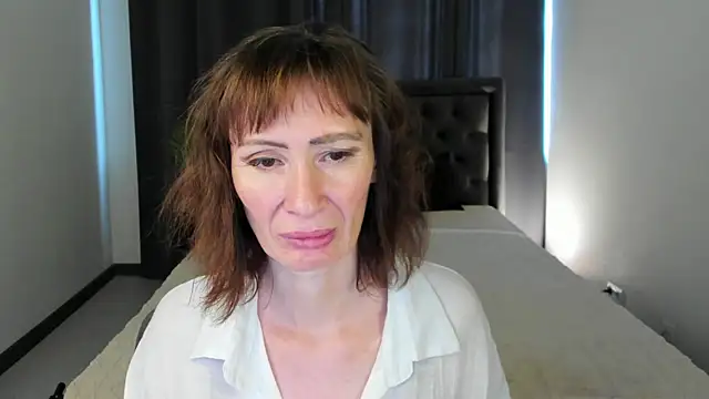 gracekellyyy live