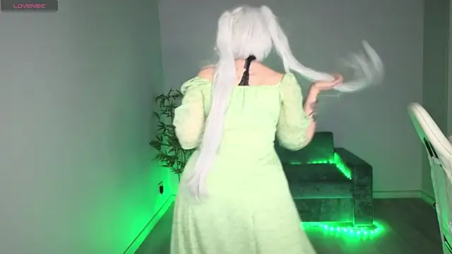 Eva_Witcher live