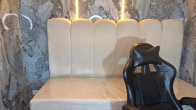 Adarasuri_v live