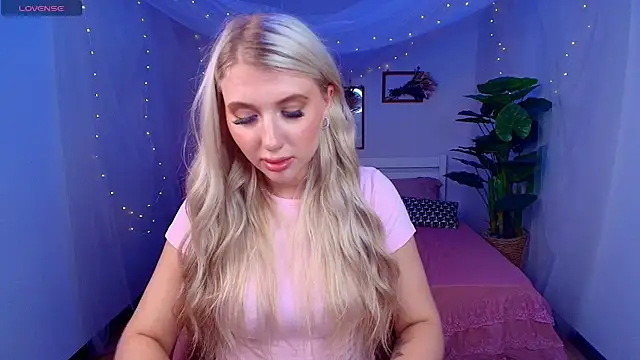 Evacadooo live