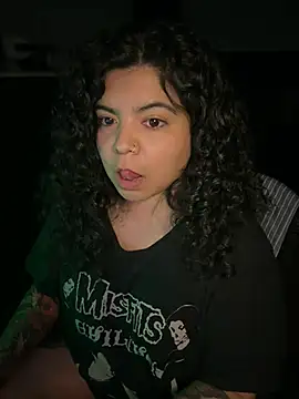 kimmiakiss22 live