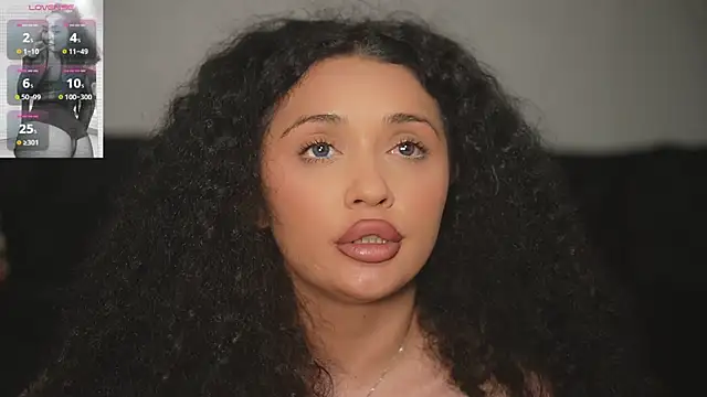 ChloeJoyce live