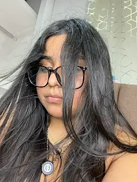 virginbrunette99 live