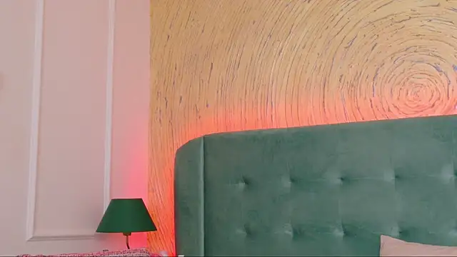 Daniela-Crudu live