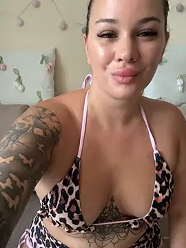xXBigPeachBunnyxXx live