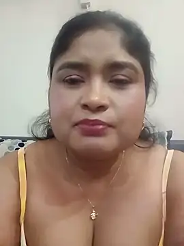 hornyriyanka live