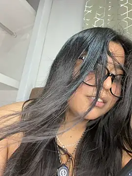 virginbrunette99 live