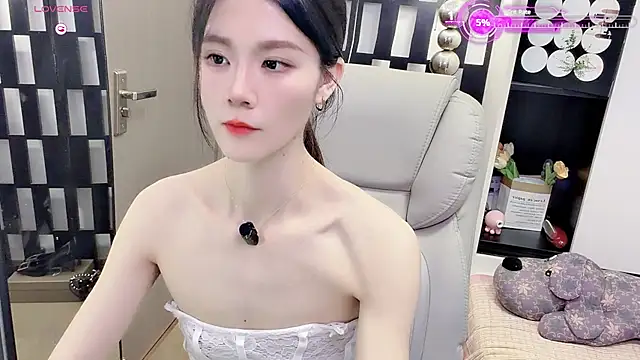 Yueyue-MM live