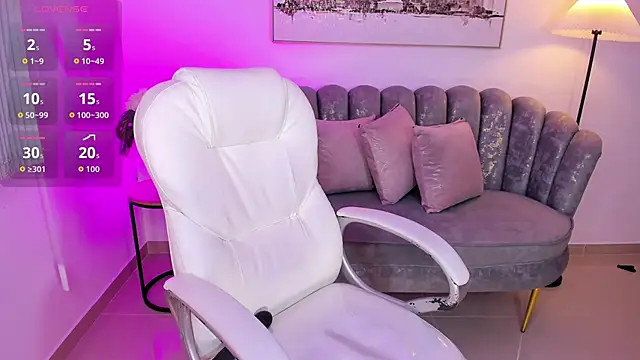 zharaa_fox live