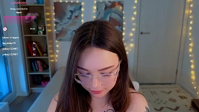 MilenaSaint live