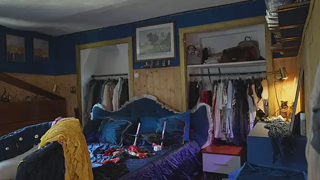 VanessaDoyle live