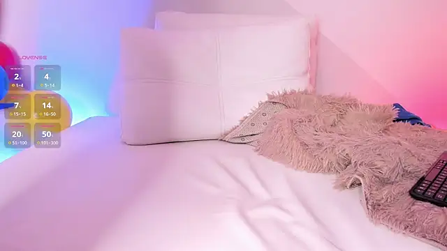 lunaa_hart live