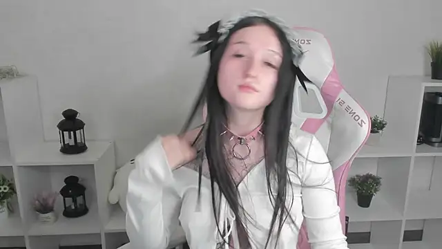 Emma-Blissa live