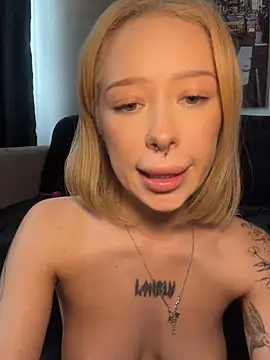 MaryChanXO live
