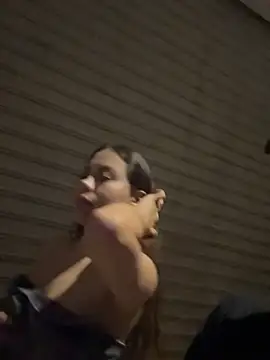 lindaandtony live