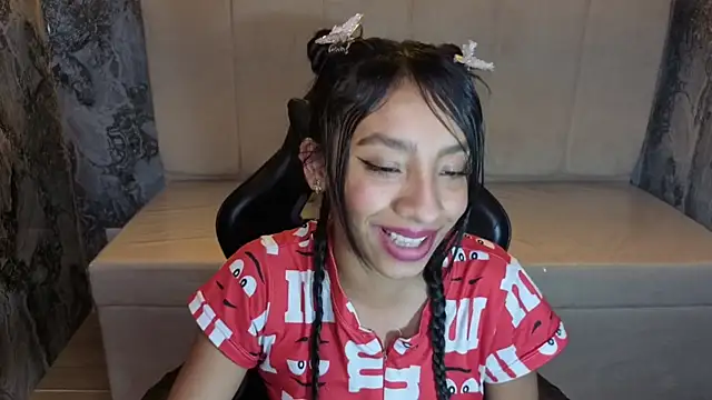 Adarasuri_v live