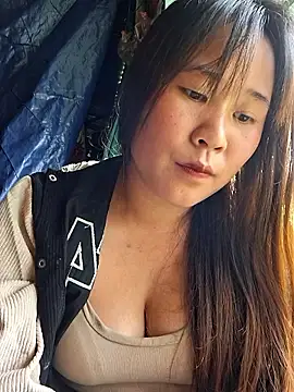 Anna-lyn0 live