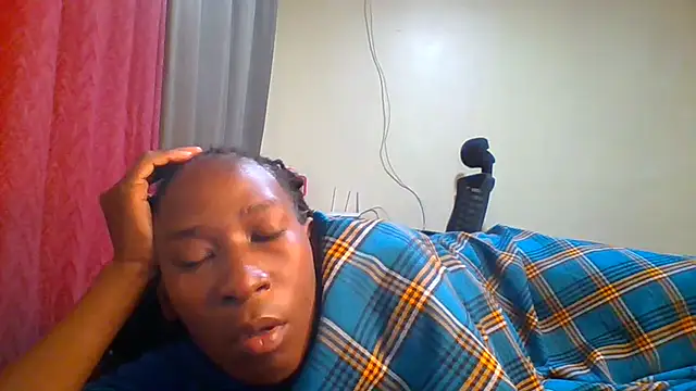 blackcuteebony live