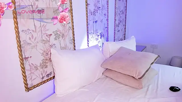 mia_collins96 live