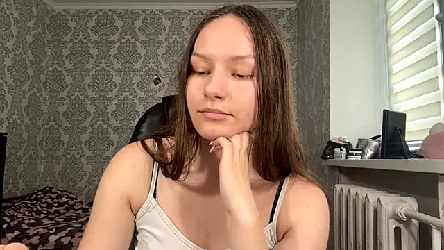 ShaylaChong live