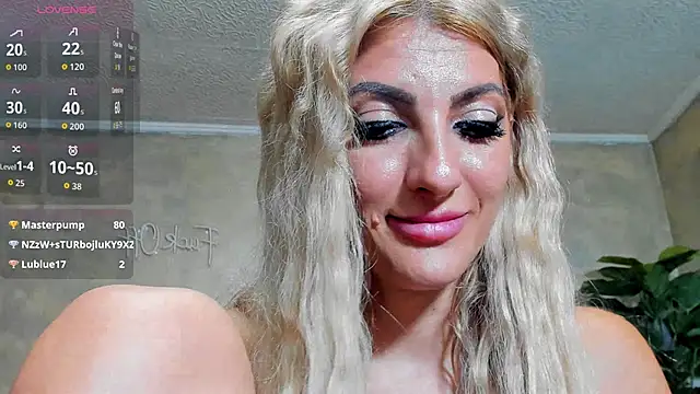 RileyLanna live