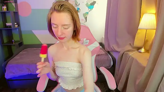 Pretty_Victoria live