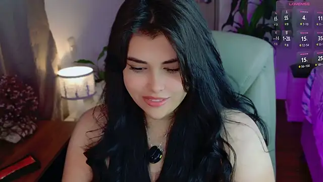 Nannicutee live