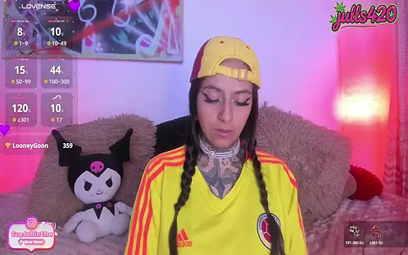 Julls420_ live