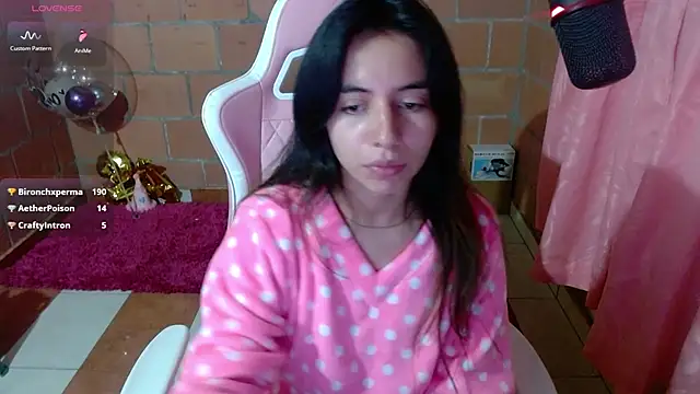 Maggie_Fox3 live
