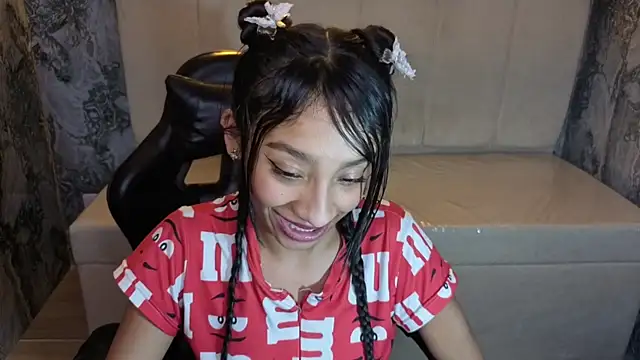 Adarasuri_v live